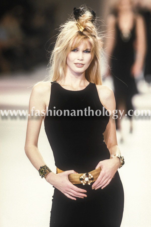 Claudia Schiffer, Chanel WF, 1996.