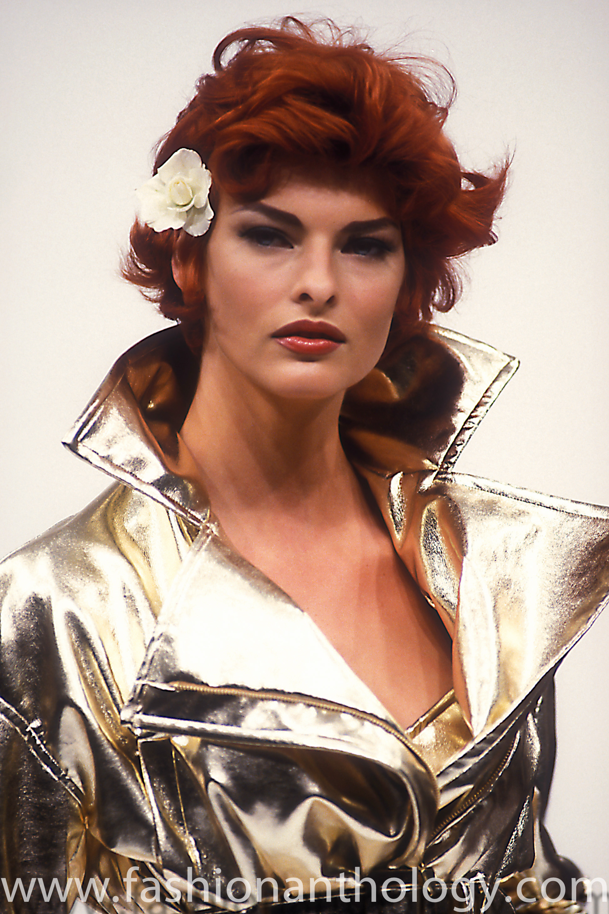 Linda Evangelista Dolce&Gabbana winter 1992.